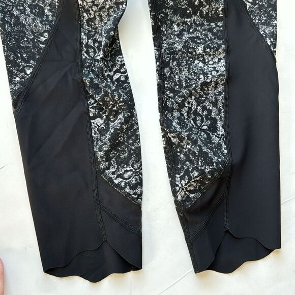 Lululemon Women’s 6 Wunder Under Crop *Scallop 23" Achromatize Ice Grey Black - Picture 13 of 16